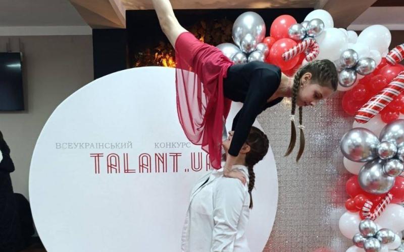 Юні таланти Малинської громади здобули високі нагороди на конкурсі «TALANT UA»!