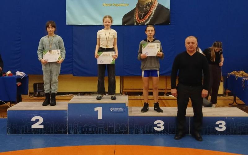 Спортсмени Малинської ДЮСШ ім. Й. Л. Кульчицького вибороли 16 медалей на чемпіонаті Житомирської області з вільної боротьби