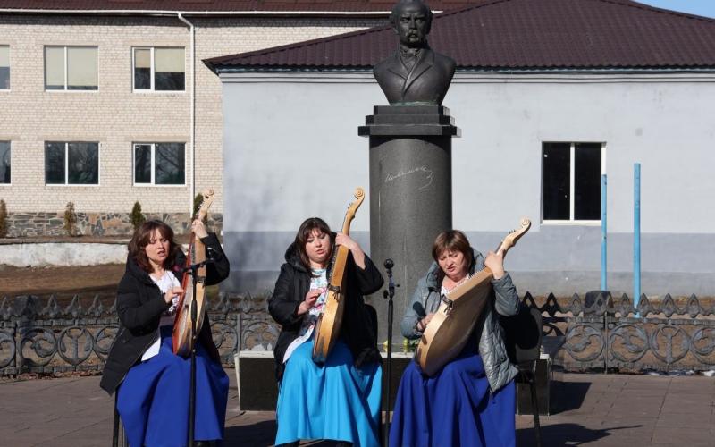 Слово, що живе крізь віки: 212 років від дня народження Тараса Шевченка