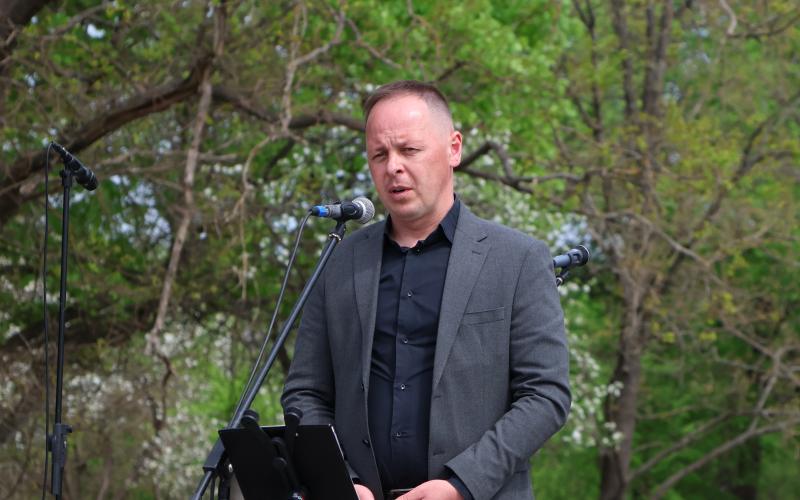 Материнське серце — символ любові, сили й незламності: у Луках відбулися урочистості напередодні Дня матері