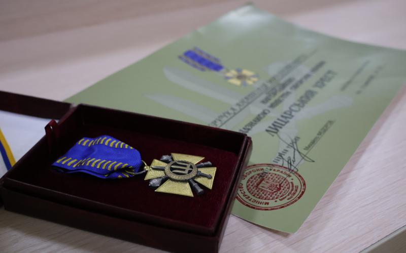 Посмертно відзначені за мужність і героїзм: у Малинській громаді вручили державні нагороди родинам полеглих Захисників України