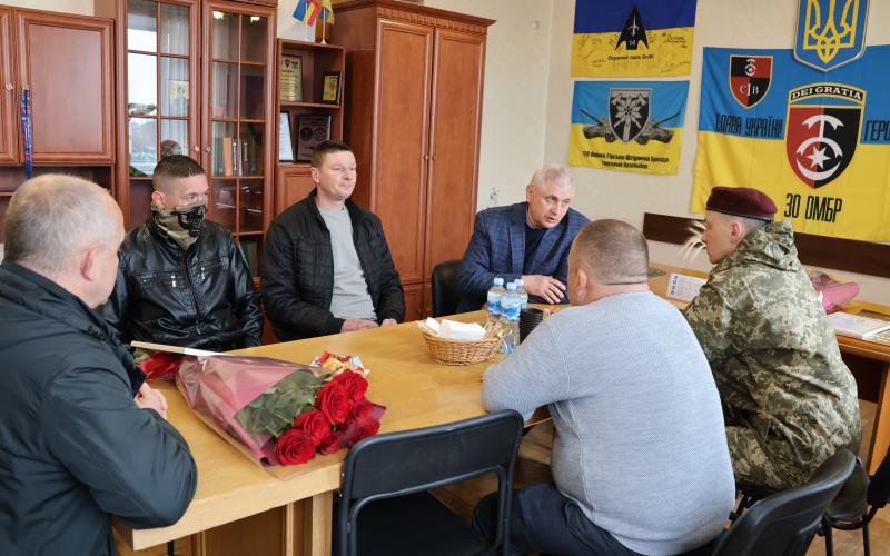 Малинська громада привітала своїх воїнів з поверненням додому