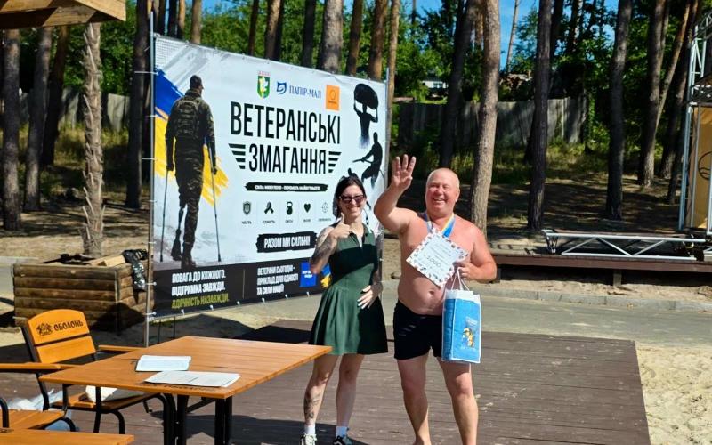 Спорт, єдність і підтримка: у Малині відбулися ветеранські змагання на SUP-дошках